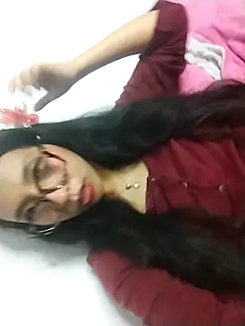 Snapshot of Umaru_uwu chatting on 11/19/25, 06:24 Umaru uwu online show from 11/19/25, 06:24