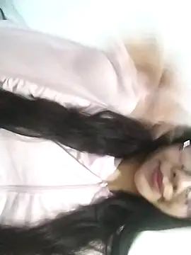 Snapshot of Umaru_uwu chatting on 11/24/25, 01:16 Umaru uwu online show from 11/24/25, 01:16