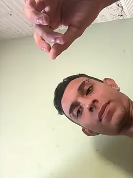 fran777775 online show from 12/17/25, 01:17