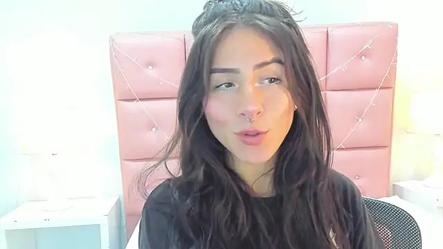 Mhelanny2 online show from 02/22/25, 08:18