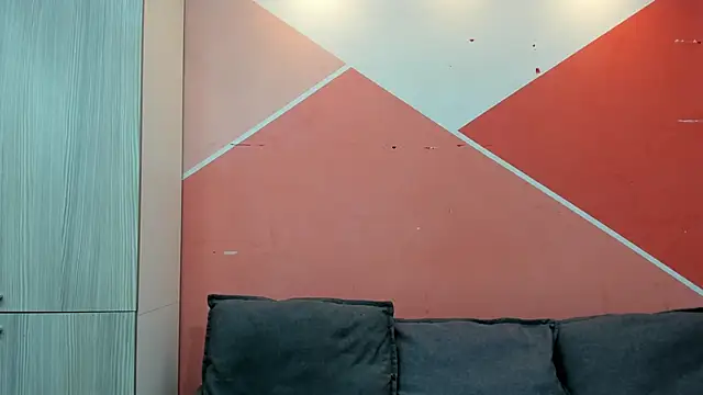 Mhelanny2 online show from 09/27/25, 05:51