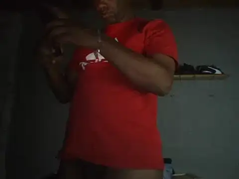 Snapshot of Dillon455669 chatting on 03/19/25, 07:17 Dillon455669 online show from 03/19/25, 07:17