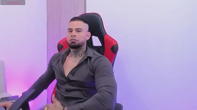 Snapshot of jeanpi01 chatting on 04/04/26, 03:49 jeanpi01 online show from 04/04/26, 03:49