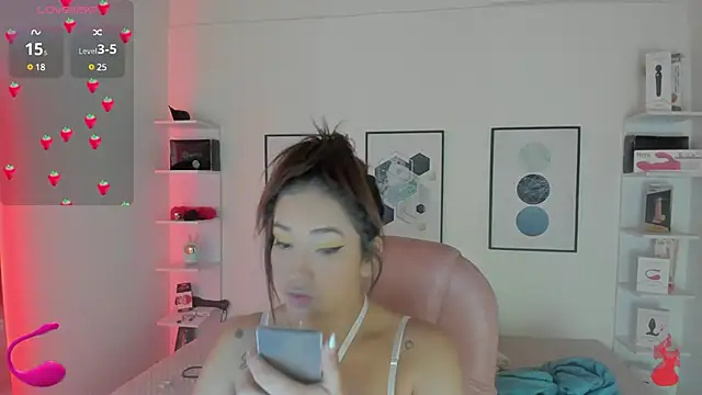 cristal  hot 1 online show from 01/28/25, 04:08