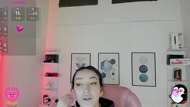 cristal  hot 1 online show from 02/14/25, 04:04