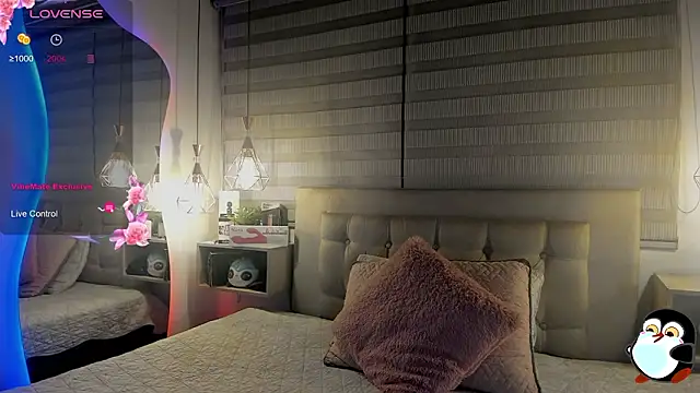 Snapshot of cristal__hot_1 chatting on 03/14/26, 05:13 cristal hot 1 online show from 03/14/26, 05:13