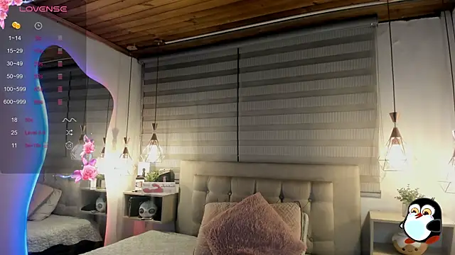 Snapshot of cristal__hot_1 chatting on 04/19/26, 05:07 cristal hot 1 online show from 04/19/26, 05:07