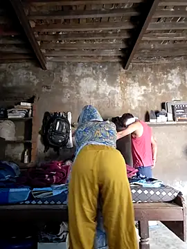 Snapshot of Fullyloadedvid chatting on 12/04/25, 05:50 Fullyloadedvid online show from 12/04/25, 05:50