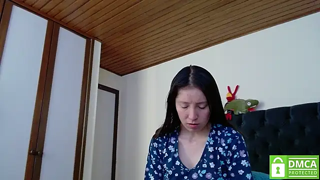 Sophi Cute online show from 12/20/24, 12:27