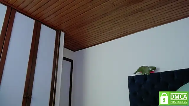 Sophi Cute online show from 12/22/24, 07:31