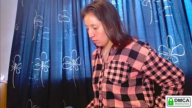 Sophi Cute online show from 03/19/26, 01:48