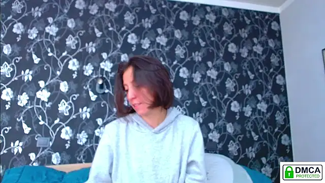 Sophi Cute online show from 05/14/26, 12:56