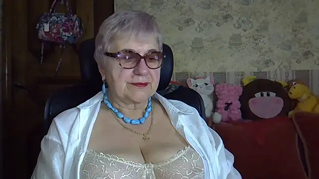 Snapshot of SweetCherry27 chatting on 12/03/25, 05:15 SweetCherry27 online show from 12/03/25, 05:15