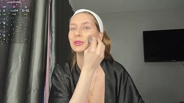 SofyBruno online show from 01/15/26, 06:29