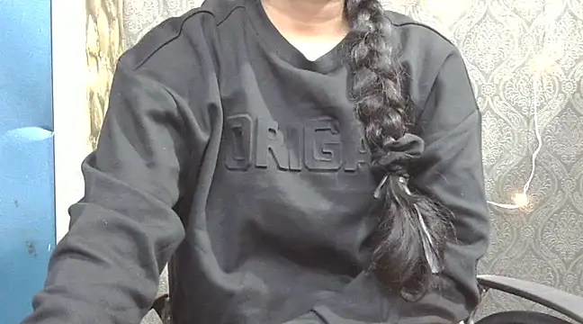 Snapshot of Supriya201 chatting on 12/06/24, 03:11 Supriya201 online show from 12/06/24, 03:11