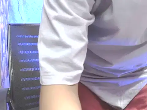 Snapshot of Supriya201 chatting on 02/23/25, 05:07 Supriya201 online show from 02/23/25, 05:07