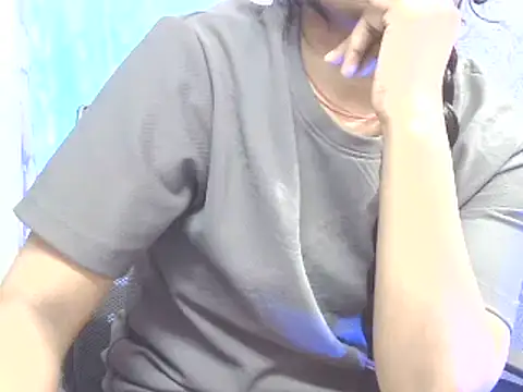 Snapshot of Supriya201 chatting on 03/08/25, 03:56 Supriya201 online show from 03/08/25, 03:56