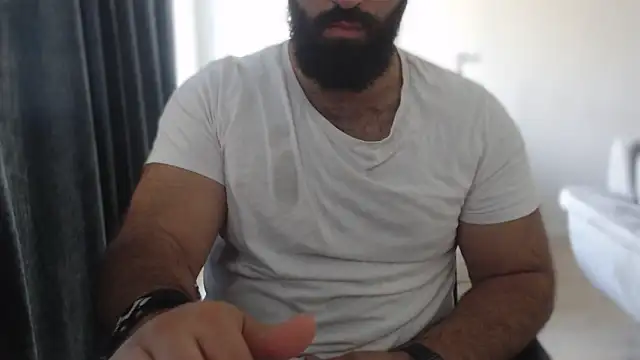 hugemachohandsome online show from 09/20/25, 06:58