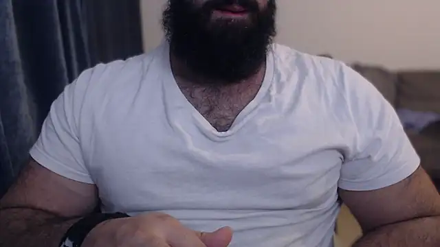 hugemachohandsome online show from 11/18/25, 10:14