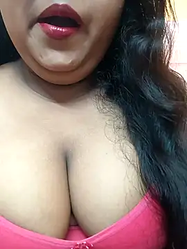 Snapshot of Sophiaboudi chatting on 01/16/25, 05:23 Sophiaboudi online show from 01/16/25, 05:23