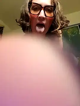 Darling Sunstorm online show from 01/28/25, 04:50