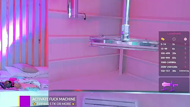 Snapshot of Miss_Pawi chatting on 11/08/25, 09:24 Miss Pawi online show from 11/08/25, 09:24