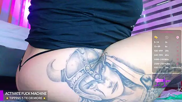 Snapshot of Miss_Pawi chatting on 11/10/25, 08:41 Miss Pawi online show from 11/10/25, 08:41