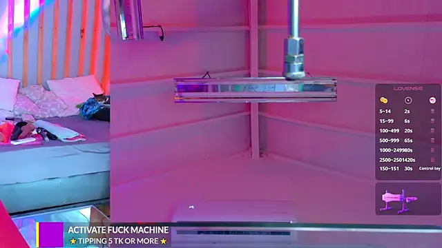 Snapshot of Miss_Pawi chatting on 11/26/25, 08:54 Miss Pawi online show from 11/26/25, 08:54