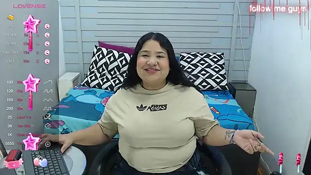 Snapshot of evelin_zaens chatting on 02/26/25, 04:36 evelin zaens online show from 02/26/25, 04:36