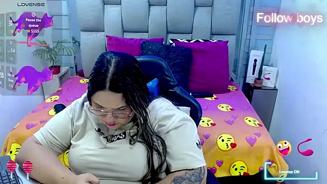 evelin zaens online show from 02/01/26, 04:33