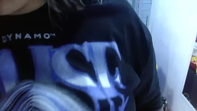 evelin zaens online show from 04/12/26, 04:28