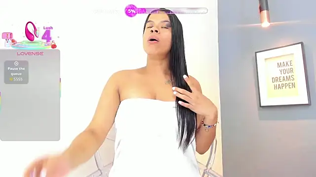 Snapshot of RebeccaSexx chatting on 10/06/25, 08:06 RebeccaSexx online show from 10/06/25, 08:06