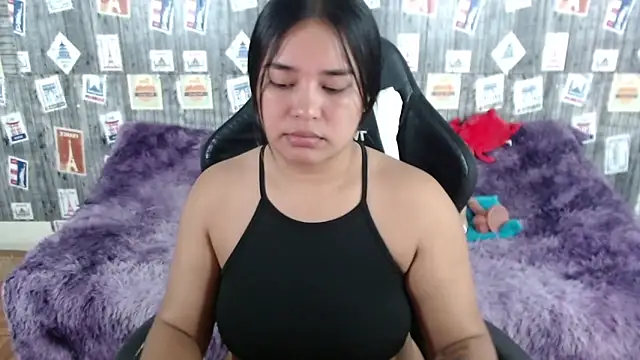 SaraCrow online show from 02/02/25, 07:30