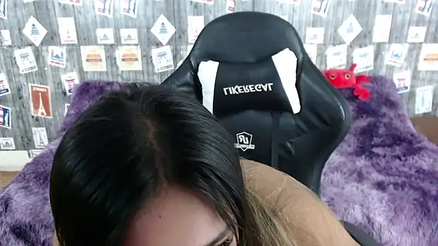 SaraCrow online show from 02/10/25, 08:42