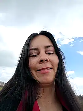Snapshot of johannatb chatting on 03/21/26, 03:15 johannatb online show from 03/21/26, 03:15