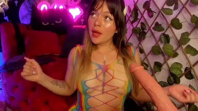 Snapshot of _kalypso_ chatting on 03/08/25, 11:07 kalypso online show from 03/08/25, 11:07