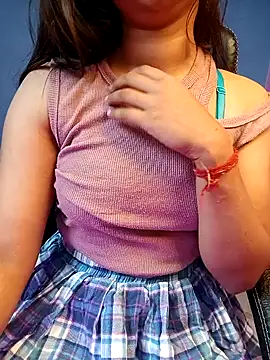 Aditi 1 online show from 02/13/25, 12:13