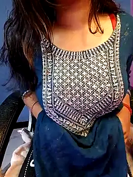 Aditi 1 online show from 02/16/25, 12:08