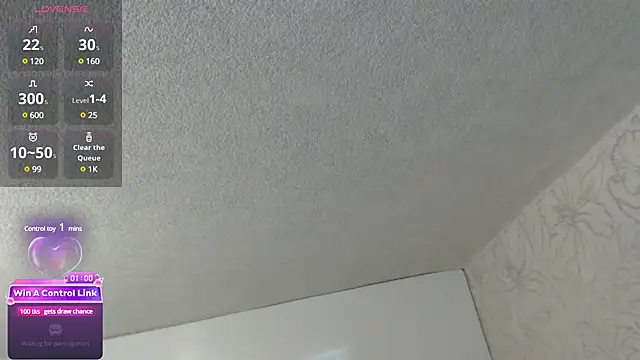 Snapshot of LaraStone__ chatting on 01/16/25, 02:41 LaraStone   online show from 01/16/25, 02:41