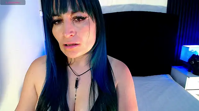 alicia moom online show from 02/07/26, 07:39