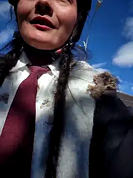 bellapaty online show from 10/11/25, 12:58