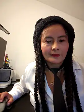 bellapaty online show from 11/07/25, 03:12