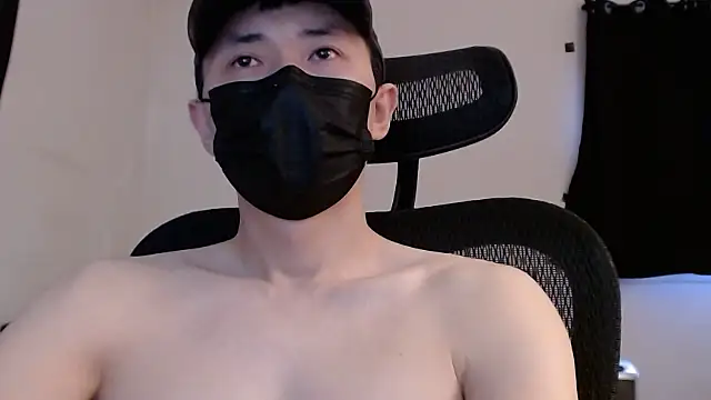 Snapshot of twbobo00715 chatting on 03/08/25, 05:54 twbobo00715 online show from 03/08/25, 05:54