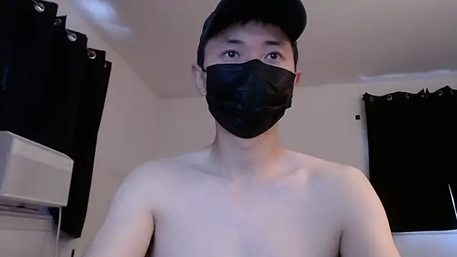 Snapshot of twbobo00715 chatting on 09/12/25, 03:34 twbobo00715 online show from 09/12/25, 03:34