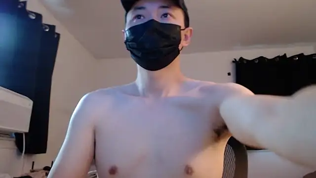 Snapshot of twbobo00715 chatting on 10/11/25, 03:21 twbobo00715 online show from 10/11/25, 03:21