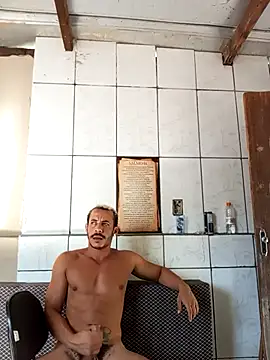 Snapshot of MachoScorpionCaralho chatting on 02/22/25, 06:41 MachoScorpionCaralho online show from 02/22/25, 06:41