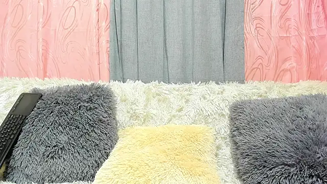 Snapshot of iisabella_gonzalez chatting on 02/14/25, 04:15 iisabella gonzalez online show from 02/14/25, 04:15