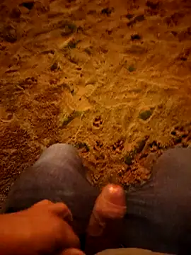 Snapshot of CamiolfeHotXxx chatting on 02/15/25, 08:11 CamiolfeHotXxx online show from 02/15/25, 08:11