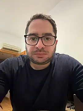 Snapshot of CamiolfeHotXxx chatting on 04/21/26, 01:06 CamiolfeHotXxx online show from 04/21/26, 01:06