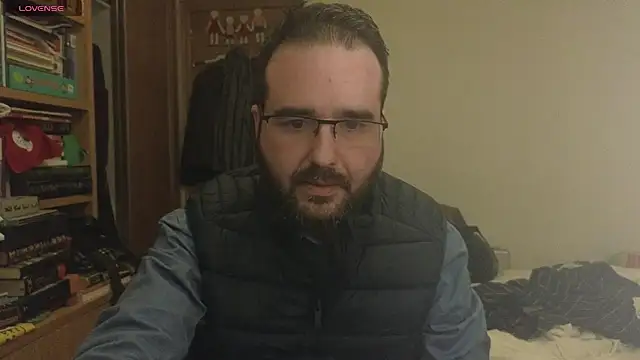 curiosillo83 online show from 02/26/25, 04:35